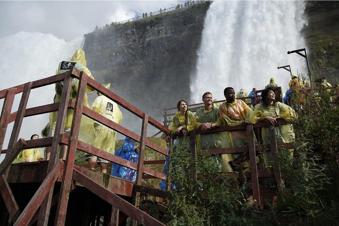 2-Day Best of Niagara Falls USA Tour from D.C. - Day 1 after dark: Niagara Falls State Park and the light show route