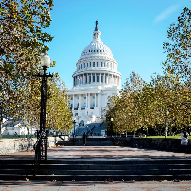 2 For 1! DC Highlights & Arlington Cemetery Tour Bundle - What This 6-Hour DC + Arlington Tour Feels Like