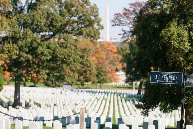 2-Hour Arlington Cemetery Guided Walking Tour - The Core Route: Tomb of the Unknown Soldier and the Changing of the Guard
