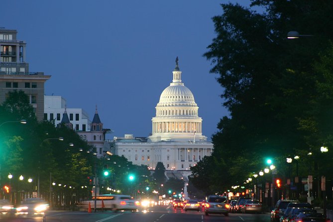 3-4 Hour Private DC City Moonlight Tour by Van - Jefferson Memorial: bronze, columns, and the feel-good calm