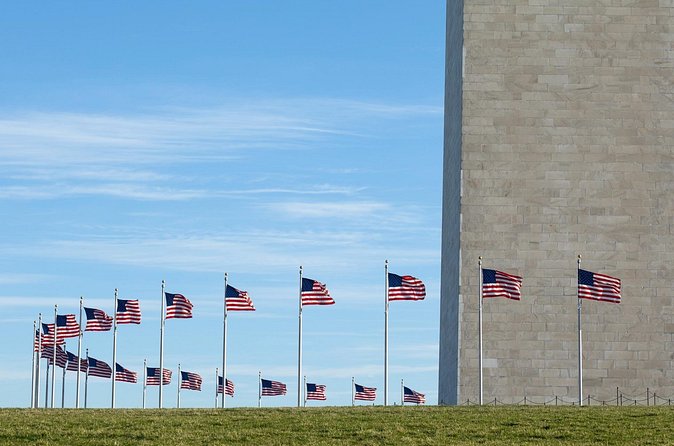Afternoon Mount Vernon and Alexandria Tour plus DC Night Tour - White House time: 20 minutes and a clear photo target