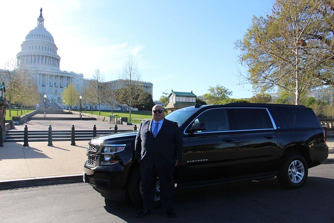 Airport Transfer DCA to/from Washington DC Downtown Area only - Luxury SUVs and Sedans, Plus Chauffeurs Who Work Across Language Barriers