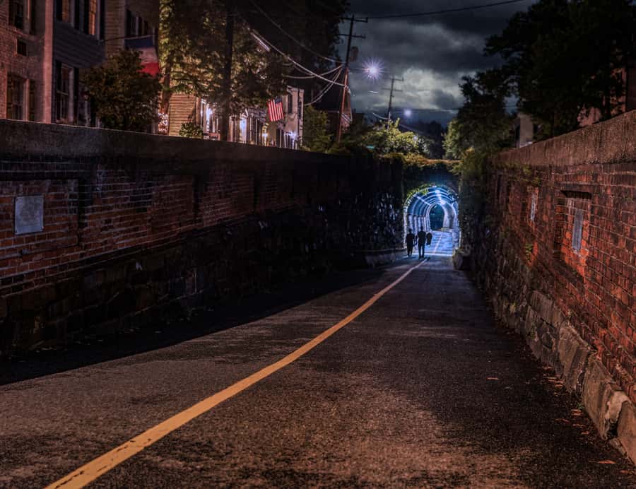 Alexandria: Phantoms of the Potomac Walking Tour - The “iconic stops” you’ll see, and why they work