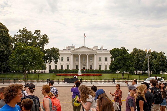 Arlington Cemetery and DC Highlights Tour - Arlington National Cemetery: the narrated trolley and the ID requirement