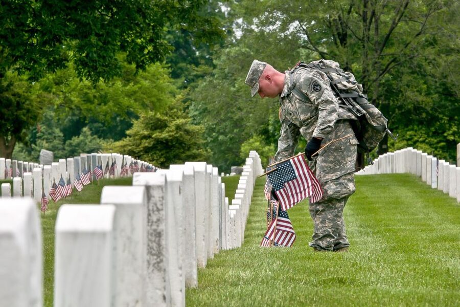 Arlington Cemetery & Changing of the Guard Semi-private 12pp - Beyond the obvious: Audie Murphy, Sheridan, and Joe Louis