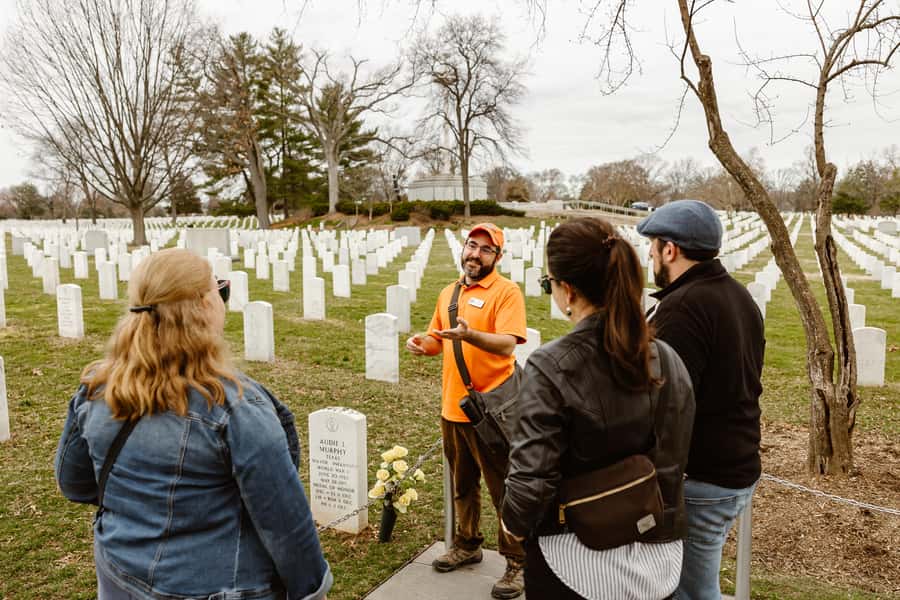 Arlington Cemetery: Kennedy Memorials & Changing of Guard - The Meeting Point: Find Your Guide After Security