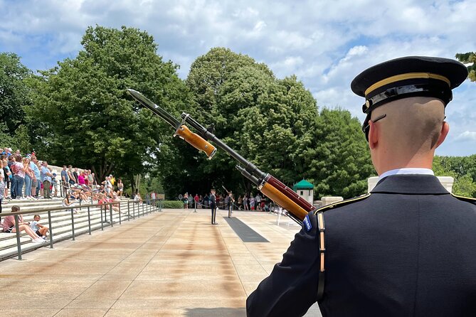 Arlington Cemetery: Kennedy Memorials & Changing of Guard Walking - Skipping Section 60: respectful routing that keeps the mood human