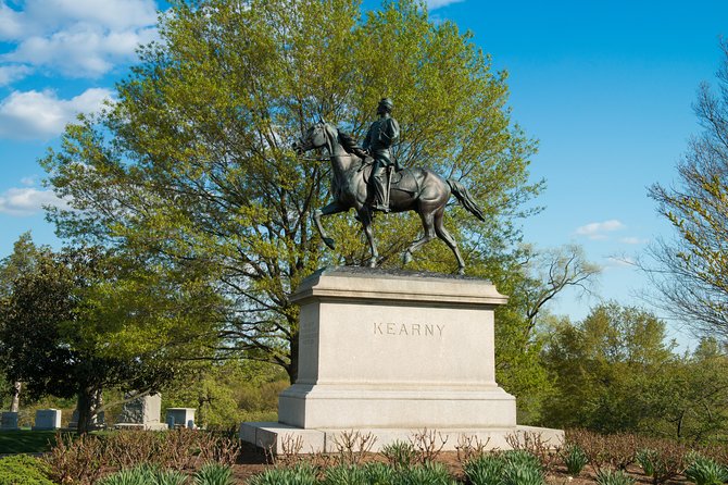 Arlington National Cemetery Hop-On Hop-Off Tour - Section 60 / Colin Powell: weekend-only planning that can pay off