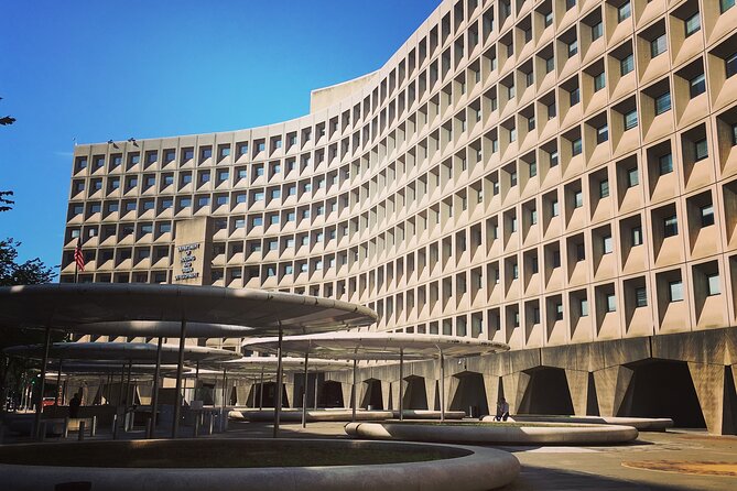 Castle to Capitol: Museums of the National Mall Architecture Tour - What the guides do well (and why it matters for your day)