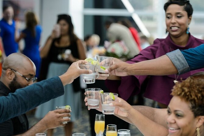 City Cruises DC: Bottomless Mimosa Buffet Brunch Cruise - Service and small details that make or break brunch