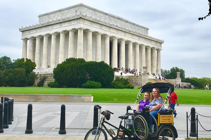 Classic Monuments & Memorials Tour - Price and Value: What $554 Really Buys You