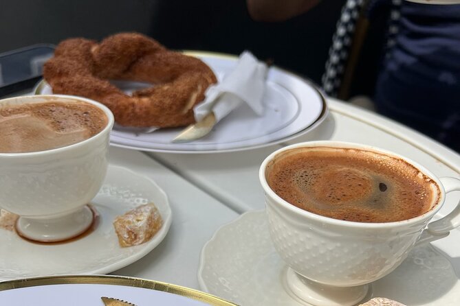 Cobblestones & Croissants: A Morning Food Tour in Georgetown, DC - Stop 1: Georgetown’s oldest standing house—history before the sugar