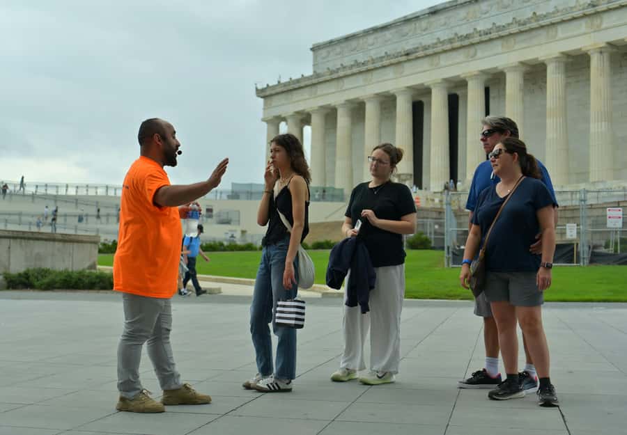 D.C: Monuments & History Guided Open-Air Bus Tour-Day &Night - Meeting at Arlo Hotel DC and Getting Comfortable Fast