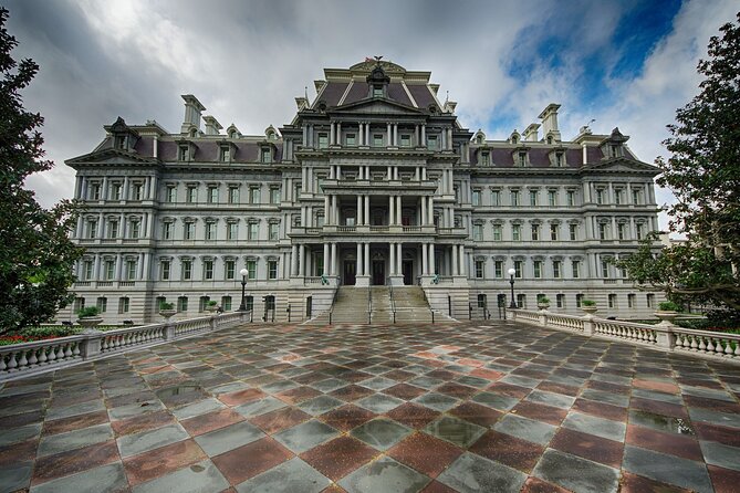 Dark Nights in D.C. - Walking Tour - Lafayette Square: why this “pretty” location holds heavy stories