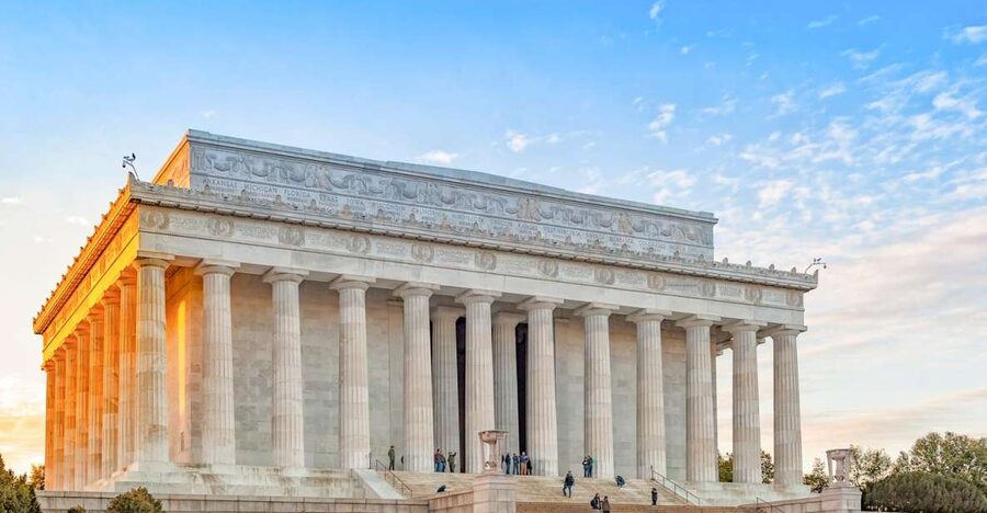 DC City Tour with 10+ Stops, Boat Cruise, Admission Tickets - Meeting at the Supreme Court Corner and Getting Oriented