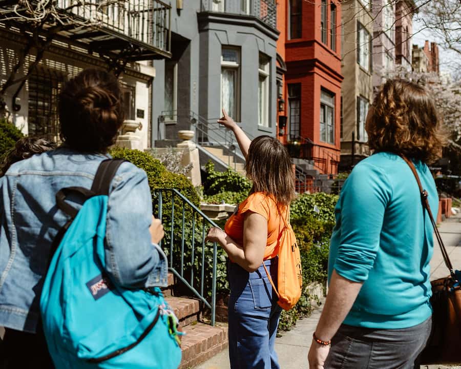 DC: Historic Embassy Row & Dupont Circle (2 Hr Walking Tour) - From Dupont Circle Fountain to the Embassy-Row mindset