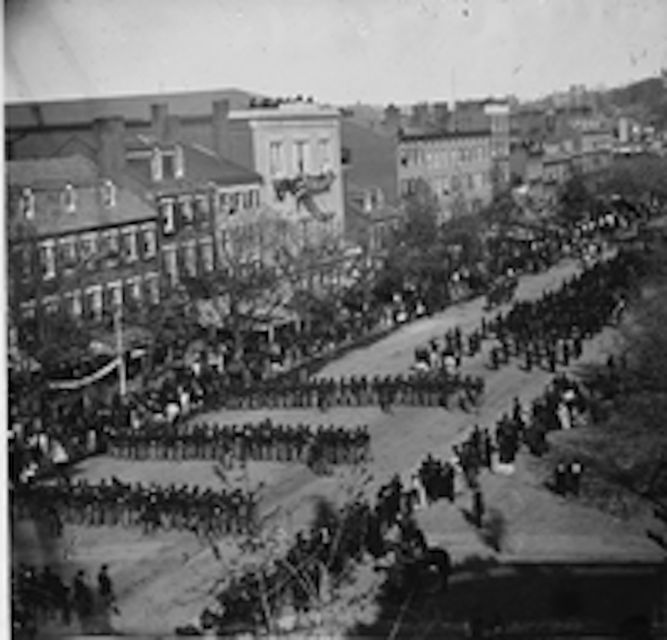DC: Lincoln Assassination Tour with Ford's Theatre Entry - National Portrait Gallery and drop-off points: how your tour wraps