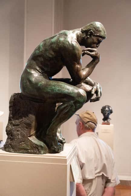 DC Masterpieces: National Gallery & Portrait Gallery Tour - Meeting Point at 400 7th St NW: Find the Unscripted Tours Sign Fast