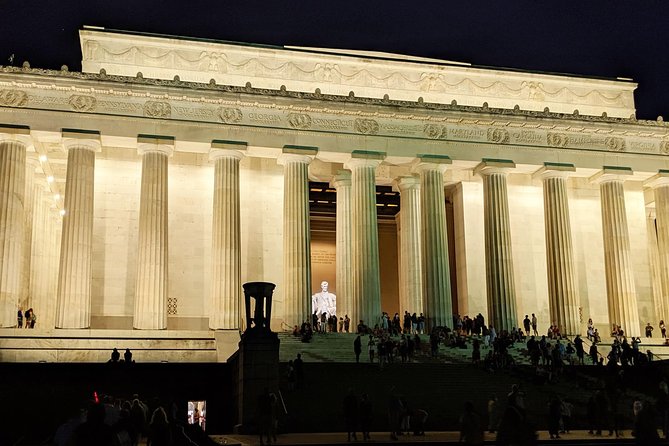 DC Memorials Night Tour: Glass-Roof Convertible Upgrade Option - Where the tour starts: US Navy Memorial plaza at 701 Pennsylvania Ave NW