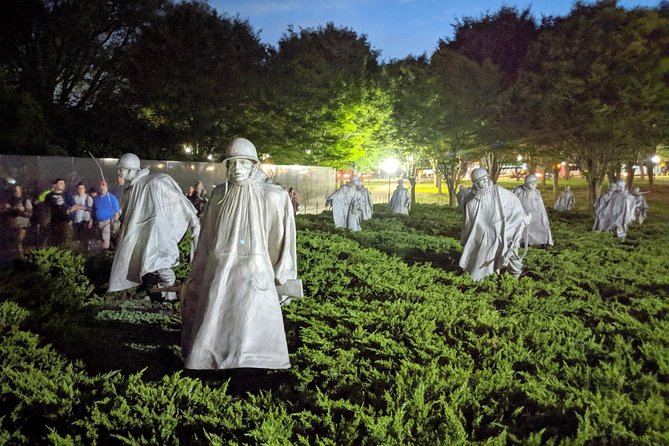 DC Memorials Night Tour: Glass-Roof Convertible Upgrade Option - Shoes, weather, and the real-life logistics you’ll want to plan for