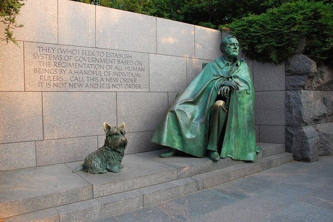 DC Monuments and Memorials Tour Day Tour - Vietnam, Lincoln, and the Korean War: the route gets heavier, then steadier