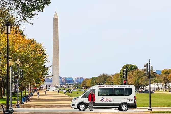 DC Monuments Small Group Guided Night Tour 3 Hours - A 7:00 pm night route that saves you from DC logistics