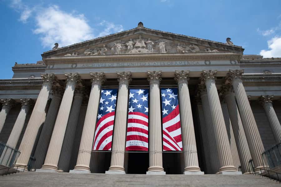 DC: National Archives & Optional Museum Add-On - Reserved access at the National Archives: seeing the documents that shaped the U.S.