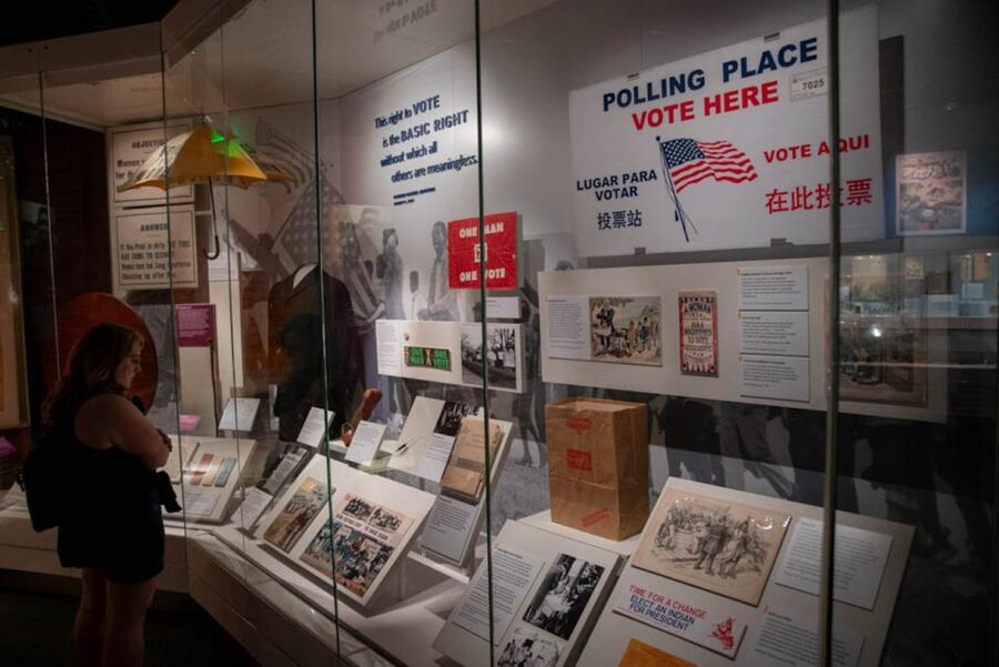 DC: National Archives & Optional Museum Add-On - How the guides shape the experience (Shane and Andrew are strong examples)