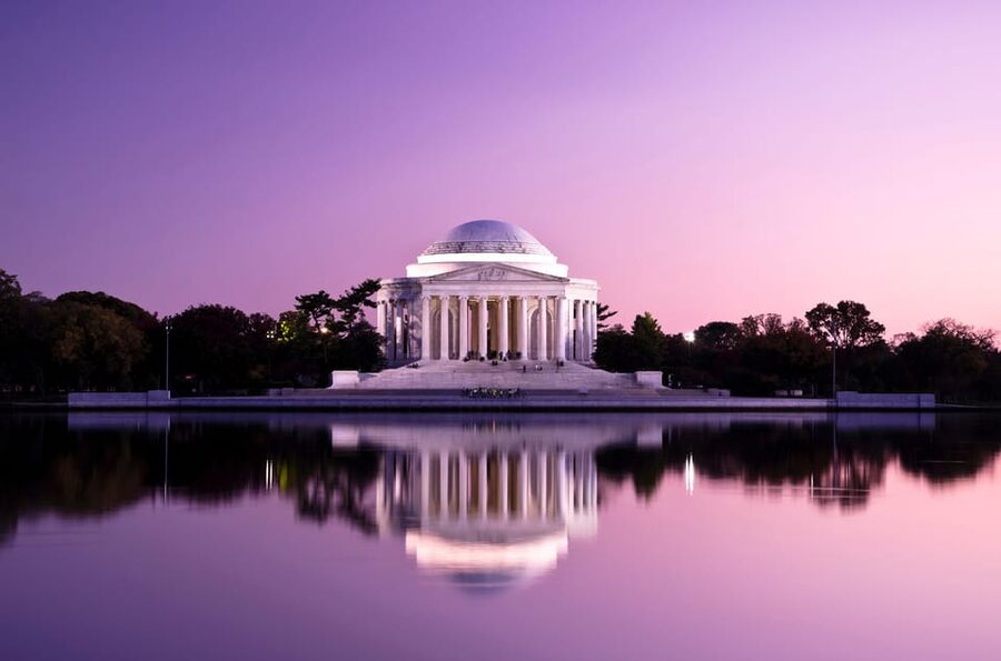 DC: Open-top Monuments and Memorials Sightseeing Night Tour - The 2-Hour Pace: Passing, Stopping, and Getting Your Bearings
