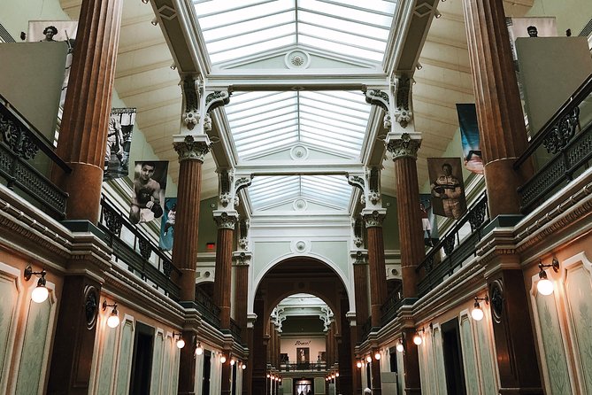 DC Portrait Gallery & American Art Museum - Exclusive Guided Tour - Guided commentary: why the stories matter more than the labels
