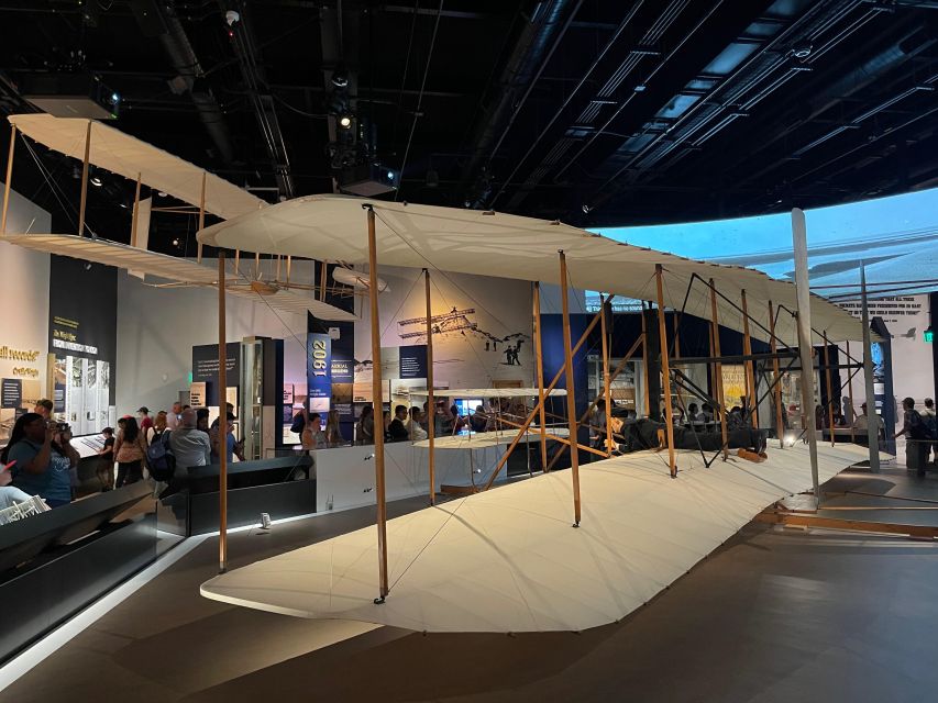DC: Smithsonian Highlights Walking Tour with Air and Space - Museum Stop 1: American History’s Flag, Presidents, and Pop Culture