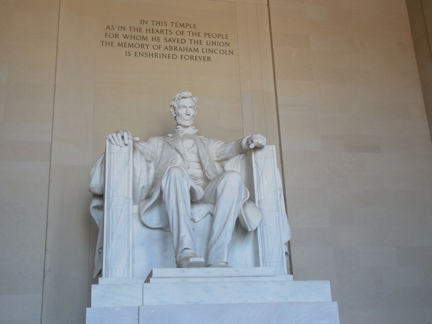 DC: Tour with U.S. Capitol Ground Access - A 6-hour DC sprint that still feels organized
