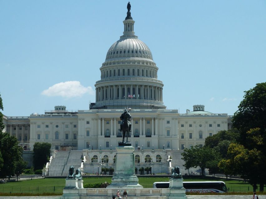 DC: Tour with U.S. Capitol Ground Access - The National Mall stops that actually deliver great photos