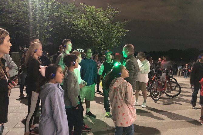 Discounted DC Night Tour With Magic LED- Snacks, LED Bracelets - Bus Comfort, Timing, and Night Weather: What to Expect