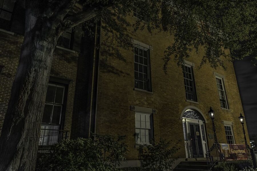 Dreaded Dead Descent of the District: DC Ghost Tour - Final Stop at the Treasury Building: Recap, Questions, and Photo Sharing