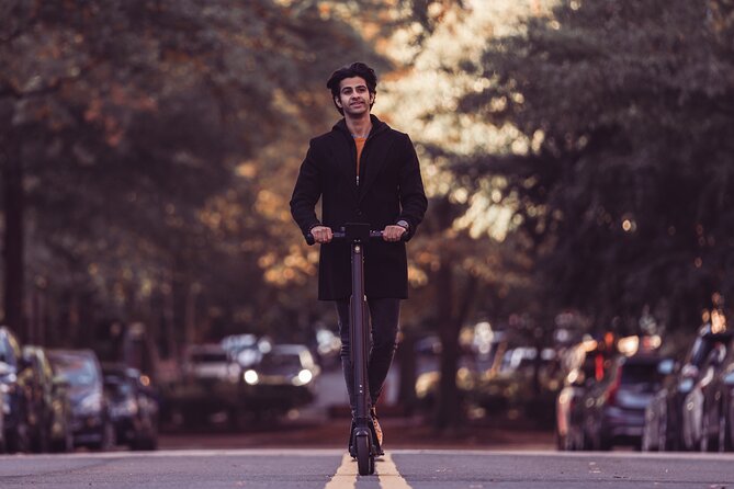 Electric Scooter Rental in Washington DC - Starting near the Mall means less time getting to the fun part