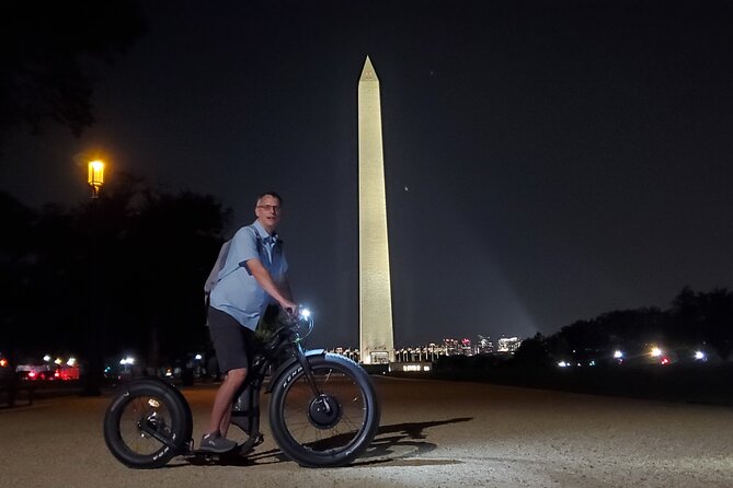 Epic Evening e-Scooter Tour - Vietnam and WWII plus the Washington Monument area: finishing strong