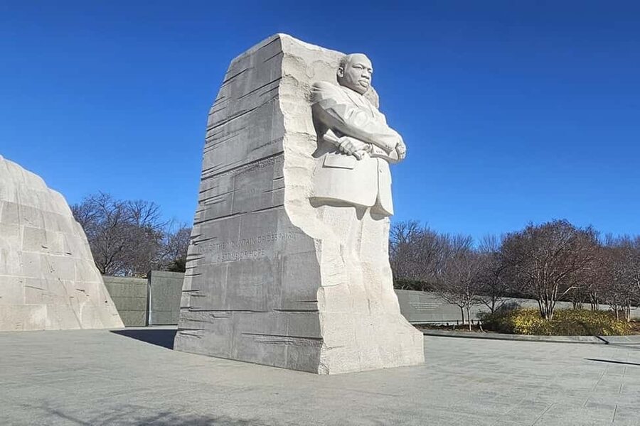From New York or New Jersey: Washington, D.C. Day Trip - Mid-to-late afternoon timing: meals, free time, and keeping energy up