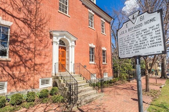 George Washington's Mount Vernon & Old Alexandria Half-Day Guided Tour from DC - Mansion and museum entry: what you should expect to see