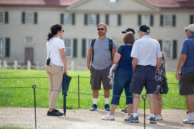 George Washington's Mount Vernon Private Guided Tour - Washington’s garden design: reading the English-style layout in real time