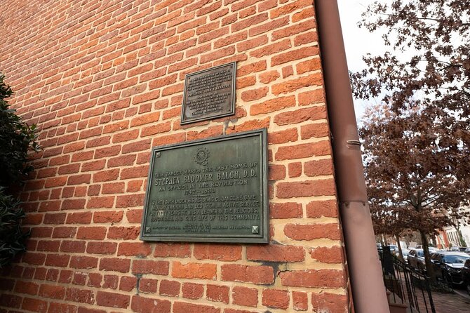 Georgetown Walking Tour: Spies, Presidents, and Exorcist Steps - Georgetown Home Addresses: Kennedy Photos, One Block at a Time