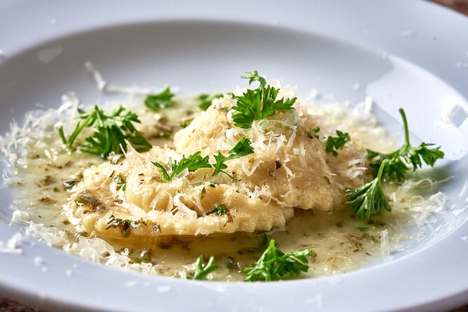 Gourmet Pasta Class in Washington D.C. (Includes 3-Course Meal) - What the Class Feels Like: A Dinner Experience With Skills Attached