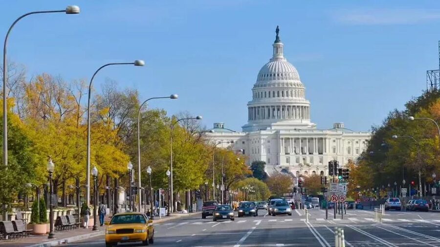 Guided Capitol Hill with US Capitol & Library Congress Entry - Who This Tour Suits Best