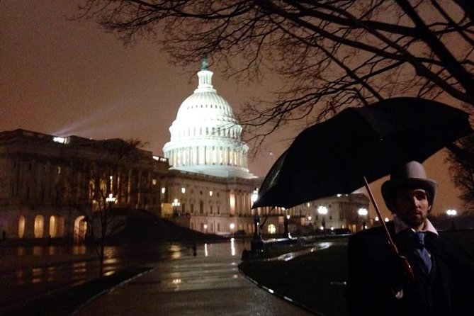 Haunted DC Night-Time Walking Tour on Capitol Hill - Night on Capitol Hill: what makes this story walk click