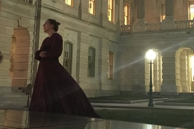 Haunted DC Night-Time Walking Tour on Capitol Hill - The upper chamber and the bicameral idea: Congress at night