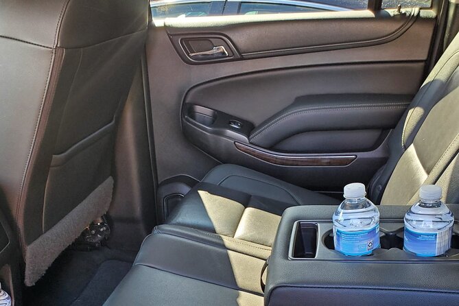 Luxury Airport Transfer DCA to/from Washington DC - Price and Value: $120 per Group (Up to 3)
