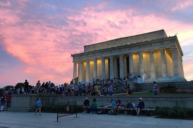 Monuments and Memorials Architectural Walking Tour - Stop-by-stop: what each monument teaches you about design