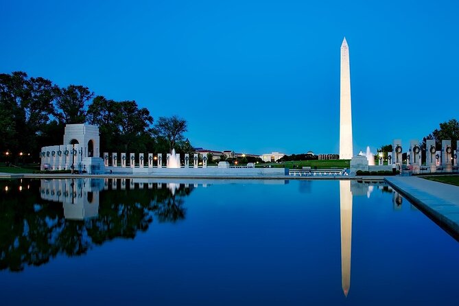 Monuments and Memorials Night Walking Tour - The Three Servicemen Statue: A Human Bridge to Vietnam