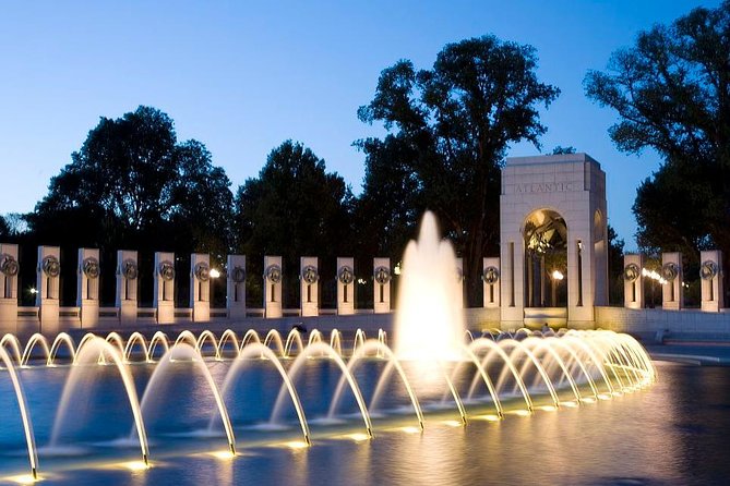 Moonlight Tour of Washington DC - The Big Tradeoff: Short Stops, Big Impressions