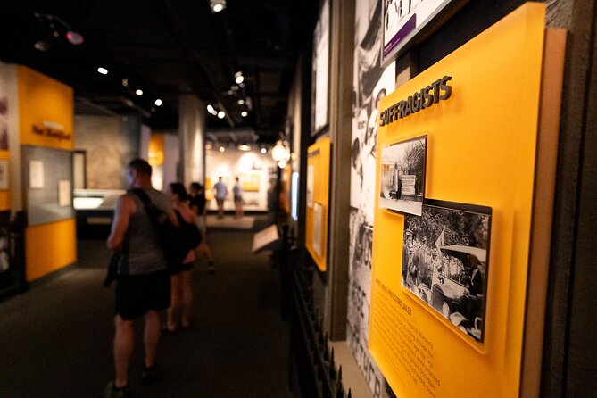 National Archives Skip-the-Line Guided Tour - Where it starts: a short walk from the center of things